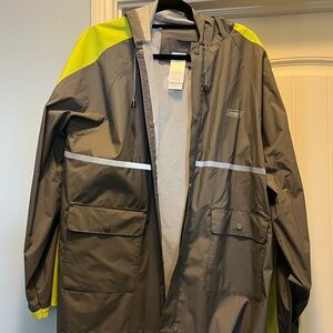 Coleman Gray and Yellow Men's Jacket and pants